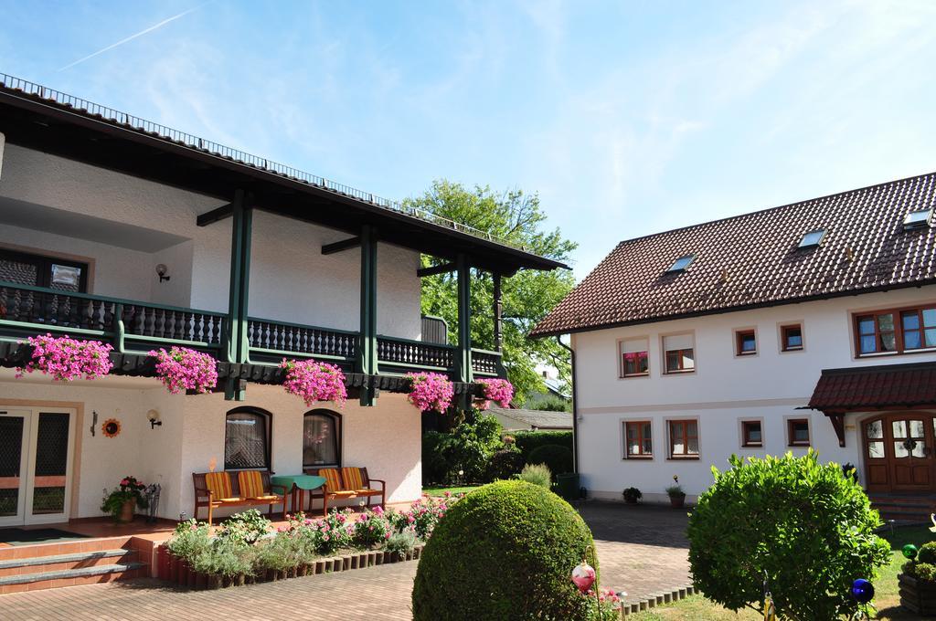 Landhaus Cornelia Bad Birnbach Ngoại thất bức ảnh